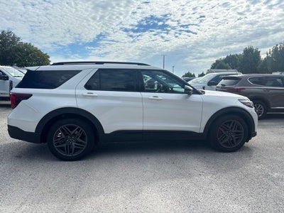 2025 Ford Explorer ST 3.0 V6