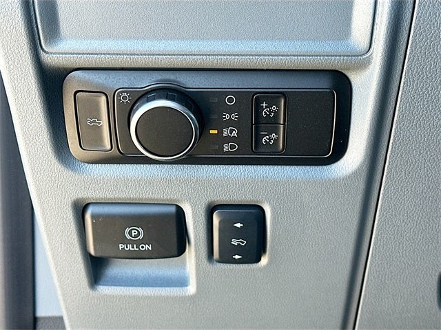 2025 Ford F-150 Lightning Flash EXTENDED BATTERY