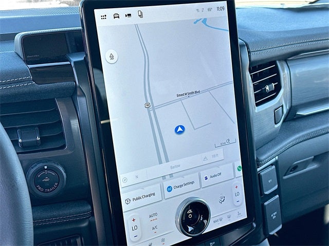 2025 Ford F-150 Lightning Flash EXTENDED BATTERY