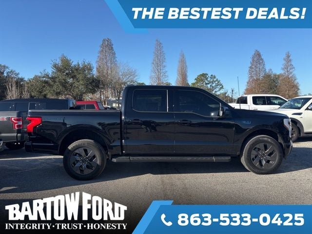 2025 Ford F-150 Lightning Lariat