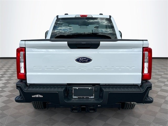 2025 Ford F-250SD XL 2WD CREW CAB