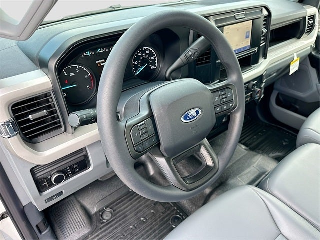 2025 Ford F-250SD XL 2WD CREW CAB