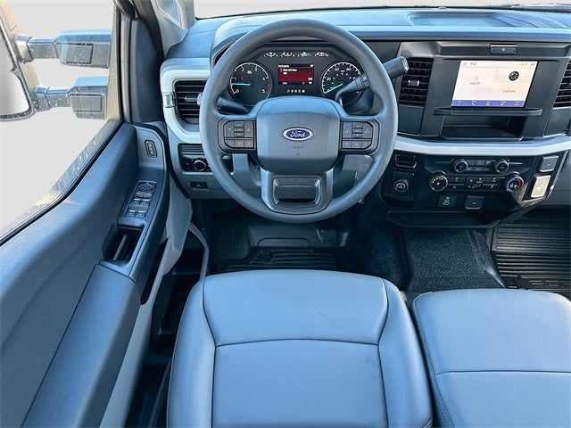 2026 Ford F-250SD XL 2WD CREW CAB