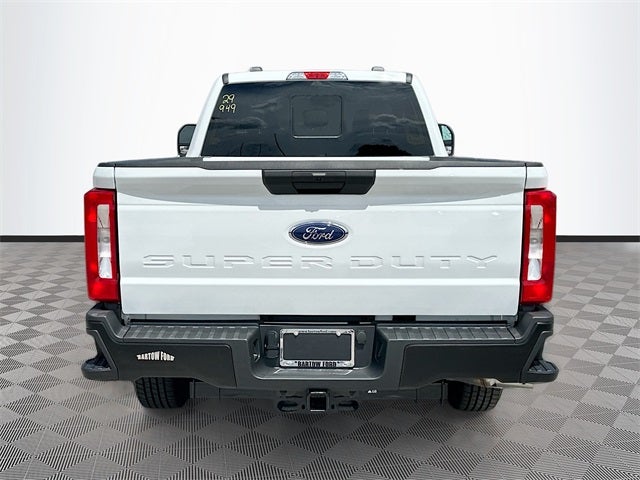 2026 Ford F-250SD XL 2WD CREW CAB