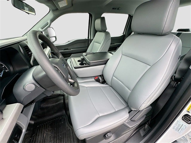 2025 Ford F-250SD XL 2WD CREW CAB