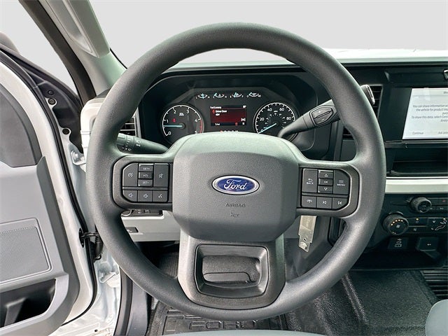 2025 Ford F-250SD XL 2WD CREW CAB