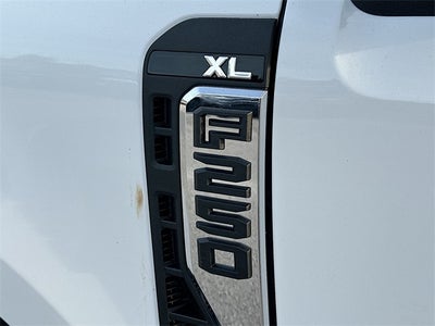 2026 Ford F-250SD XL 2WD CREW CAB