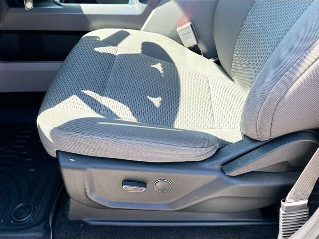2018 Ford F-250SD XLT 6.2 V-8