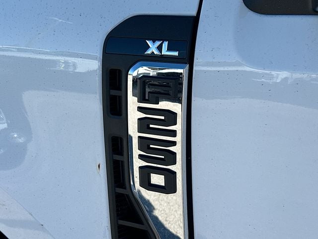 2026 Ford F-250SD XL 4WD CREW CAB