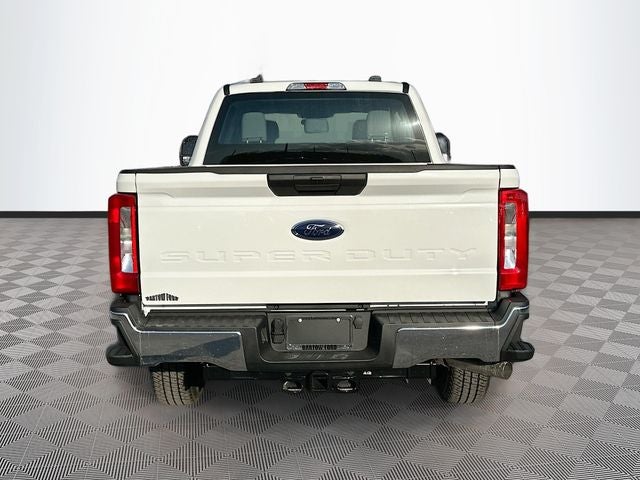 2026 Ford F-250SD XL 4WD CREW CAB