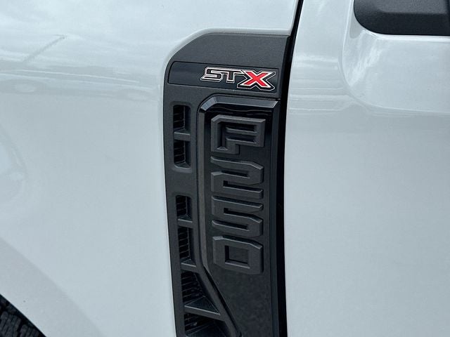 2026 Ford F-250SD XL 4WD CREW CAB