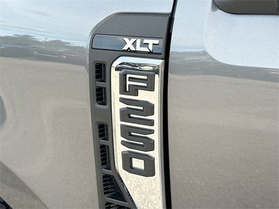 2026 Ford F-250SD XLT 4WD CREW CAB