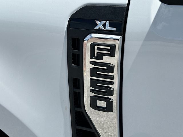 2026 Ford F-250SD XL 4WD CREW CAB