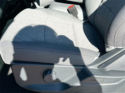 2026 Ford F-250SD STX 4WD CREW CAB / LEVELING KIT & TIRES