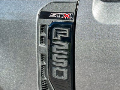 2026 Ford F-250SD STX 4WD CREW CAB / LEVELING KIT & TIRES