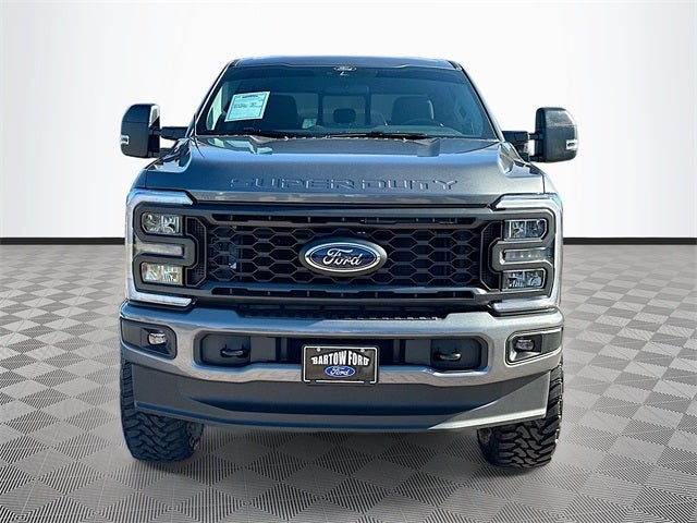 2026 Ford F-250SD STX 4WD CREW CAB / LEVELING KIT & TIRES