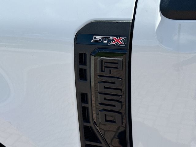 2026 Ford F-250SD XL 4WD CREW CAB