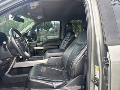 2019 Ford F-250SD Lariat 6.7 DIESEL