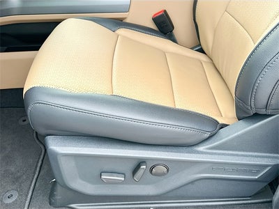 2026 Ford F-250SD Lariat 4WD CREW CAB