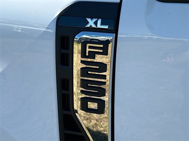 2026 Ford F-250SD XL 2WD SUPER CAB