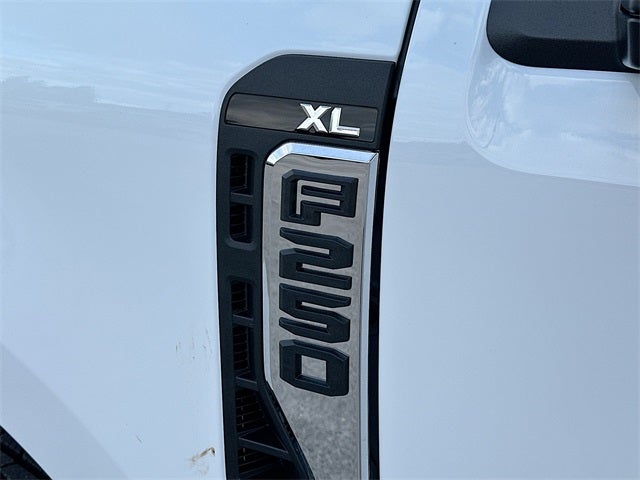 2026 Ford F-250SD XL 4WD SUPER CAB
