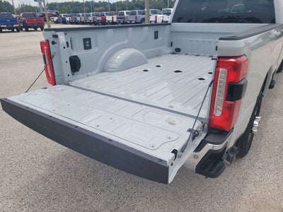 2026 Ford F-250SD Lariat 2WD CREW CAB