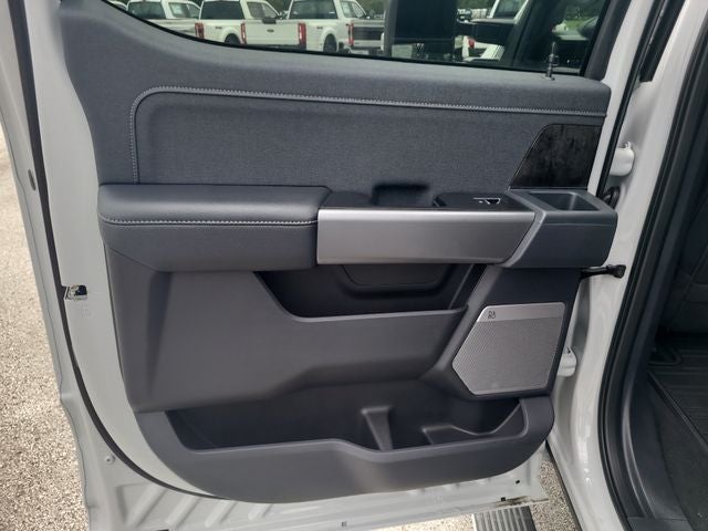 2026 Ford F-250SD Lariat 2WD CREW CAB