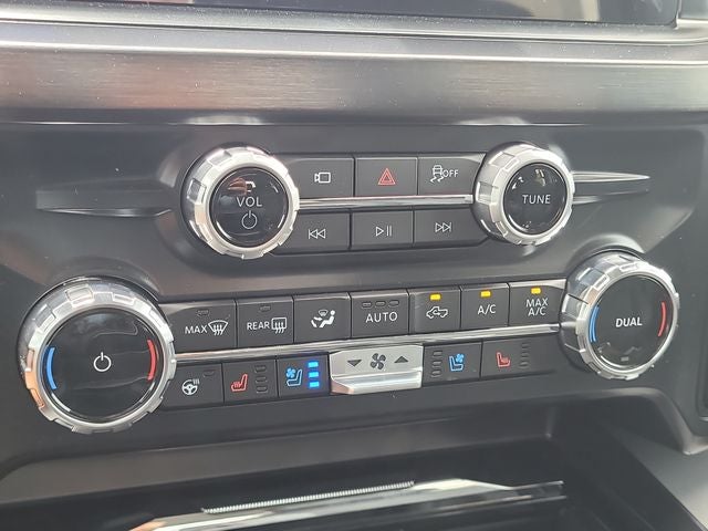 2026 Ford F-250SD Lariat 2WD CREW CAB