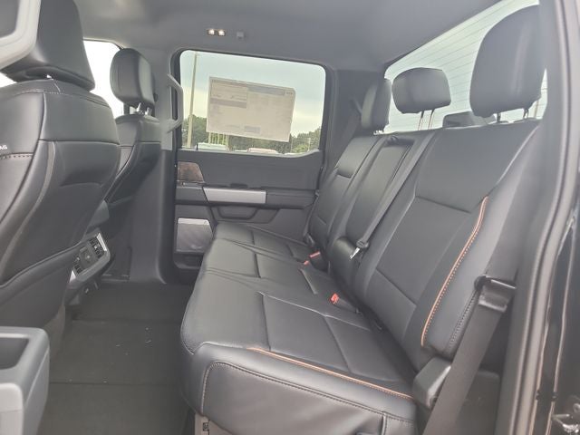 2026 Ford F-250SD Lariat 4WD CREW CAB