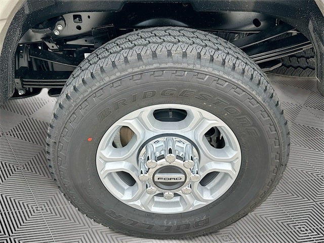 2026 Ford F-250SD XLT 4WD CREW CAB