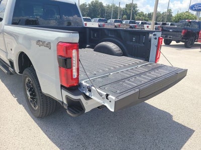 2026 Ford F-250SD Lariat 4WD CREW CAB