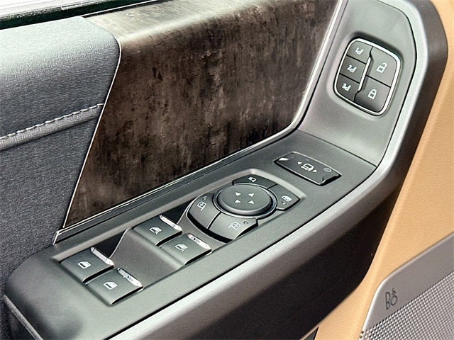 2026 Ford F-250SD Lariat 4WD CREW CAB