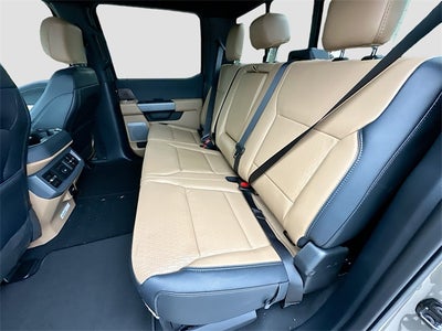 2026 Ford F-250SD Lariat 4WD CREW CAB