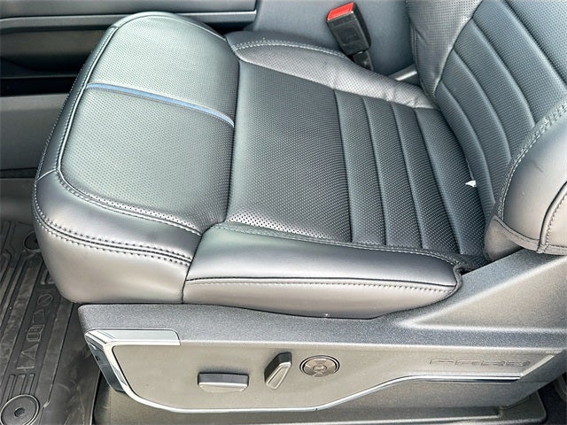 2026 Ford F-250SD Platinum 4WD CREW CAB