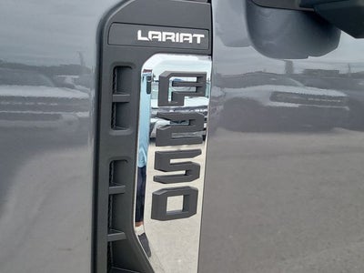 2026 Ford F-250SD Lariat 4WD CREW CAB