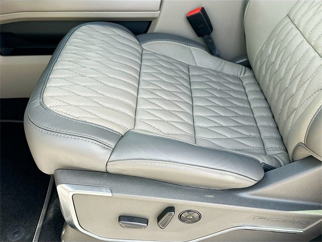 2026 Ford F-250SD Platinum 4WD CREW CAB