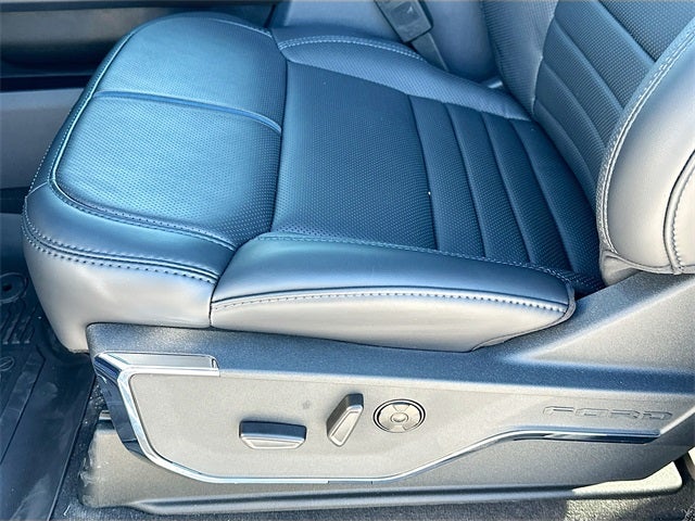 2026 Ford F-250SD Platinum 4WD CREW CAB