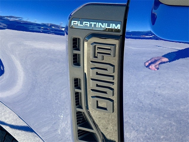 2026 Ford F-250SD Platinum 4WD CREW CAB
