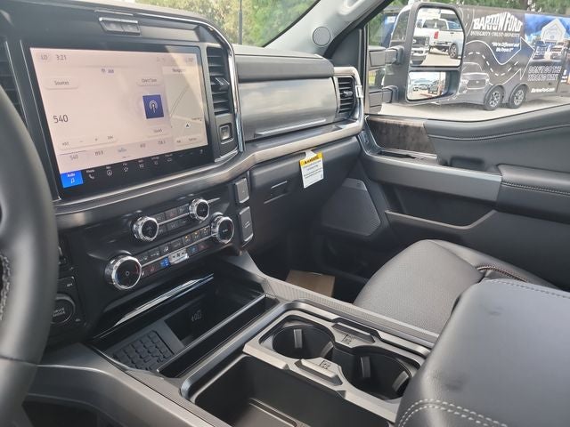 2026 Ford F-250SD Lariat 4WD CREW CAB