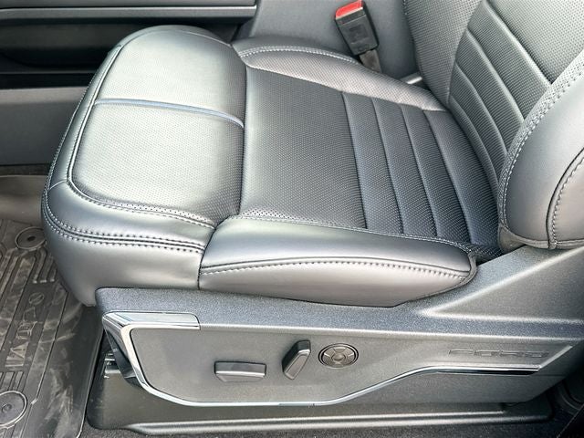 2026 Ford F-250SD Platinum 4WD CREW CAB