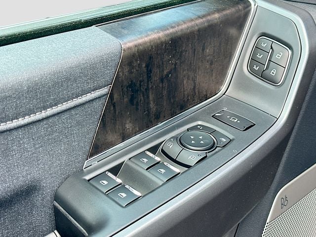 2026 Ford F-250SD Lariat 4WD CREW CAB