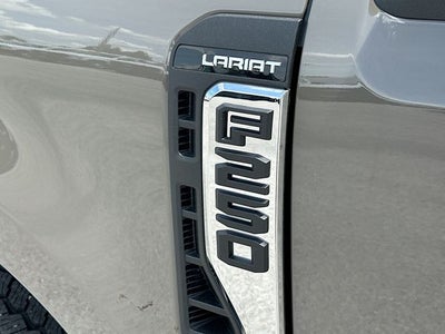 2026 Ford F-250SD Lariat 4WD CREW CAB