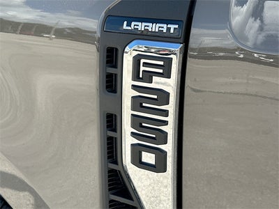 2026 Ford F-250SD Lariat 4WD CREW CAB