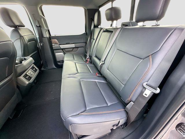 2026 Ford F-250SD Lariat 4WD CREW CAB