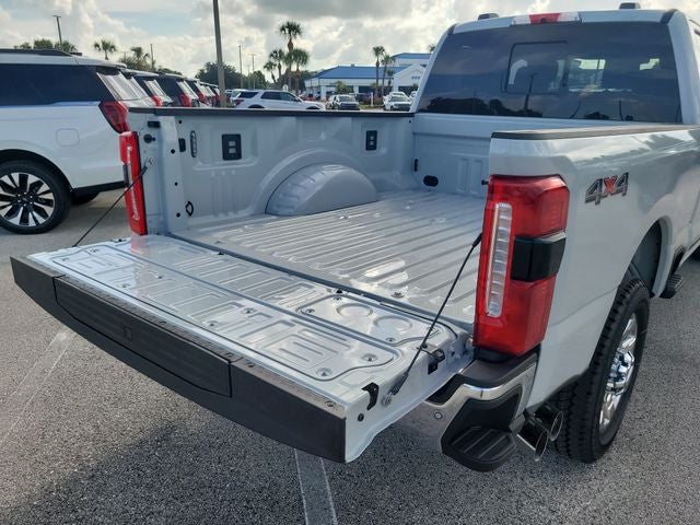 2026 Ford F-250SD Lariat 4WD CREW CAB