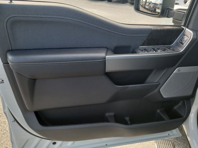 2026 Ford F-250SD Lariat 4WD CREW CAB