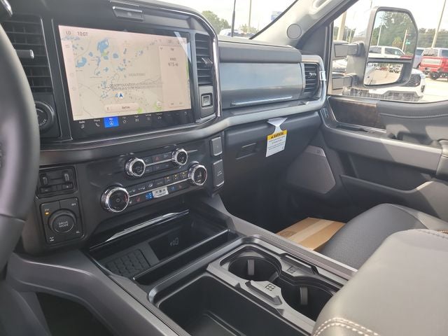 2026 Ford F-250SD Lariat 4WD CREW CAB