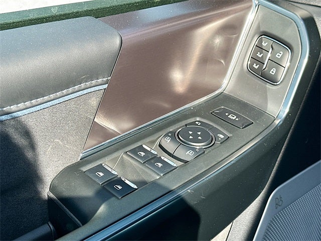 2026 Ford F-250SD Platinum 4WD CREW CAB