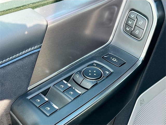 2026 Ford F-250SD Platinum 4WD CREW CAB