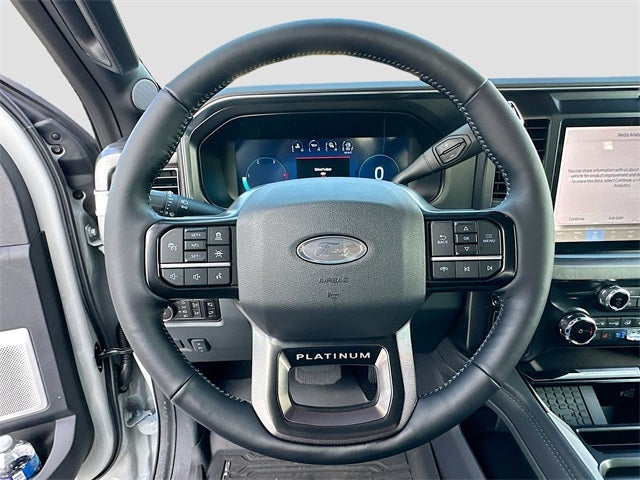 2026 Ford F-250SD Platinum 4WD CREW CAB